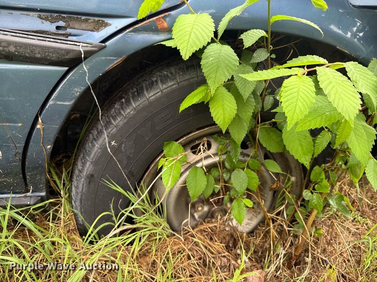 image for item DO0982 1991 Toyota Camry DX 