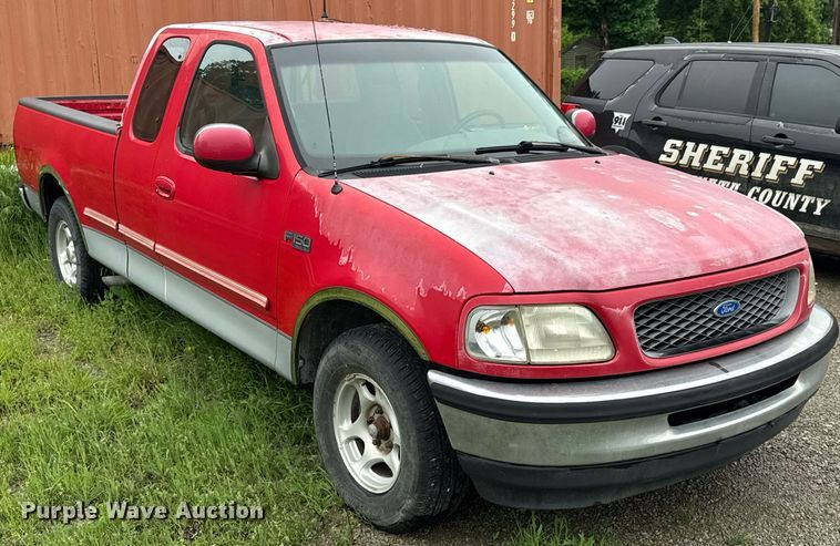 image for item DO0983 1997 Ford F150 SuperCab pickup truck