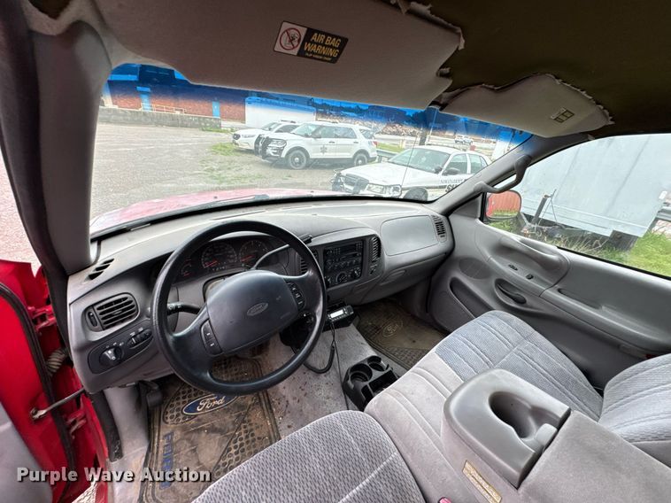 image for item DO0983 1997 Ford F150 SuperCab pickup truck