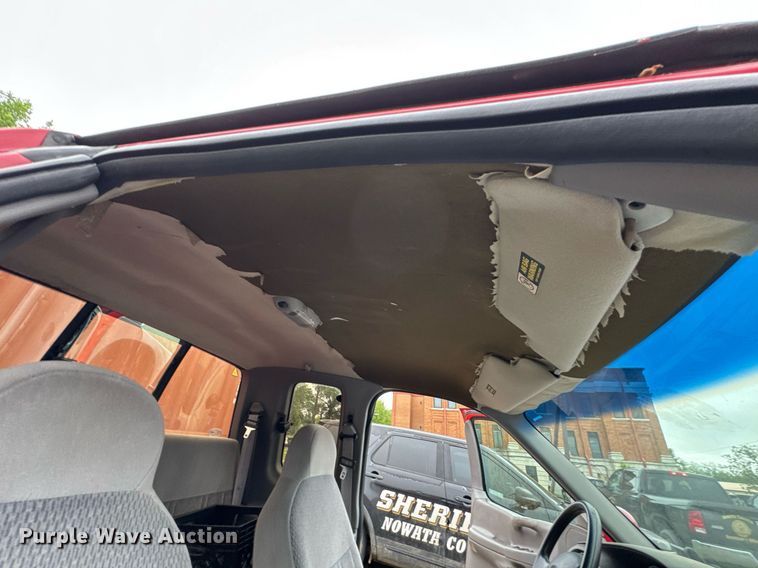 image for item DO0983 1997 Ford F150 SuperCab pickup truck