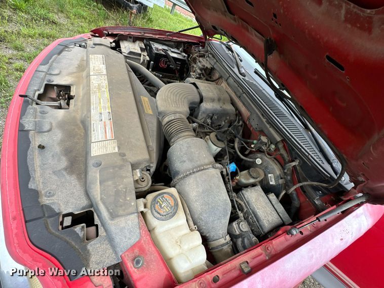 image for item DO0983 1997 Ford F150 SuperCab pickup truck