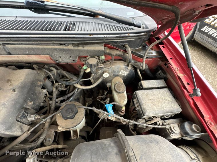 image for item DO0983 1997 Ford F150 SuperCab pickup truck