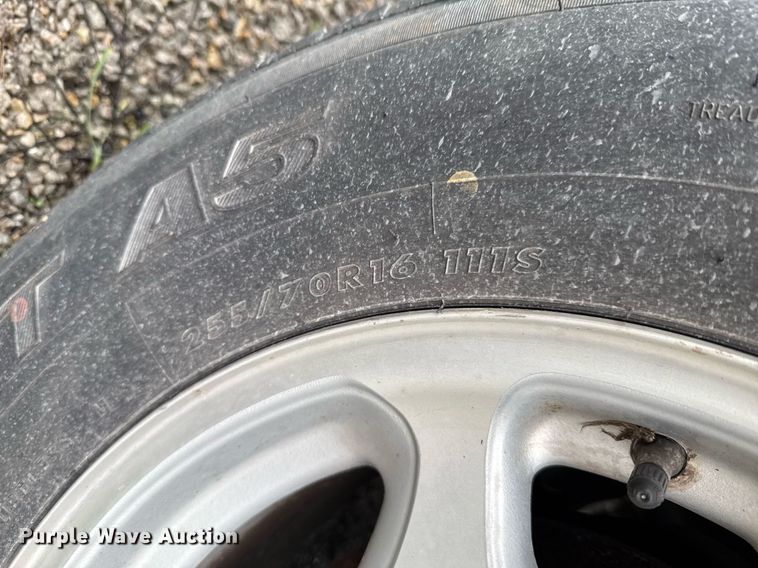 image for item DO0983 1997 Ford F150 SuperCab pickup truck