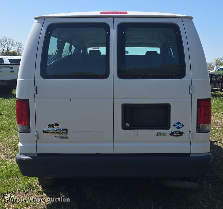image for item DO7867 2013 Ford E350 van