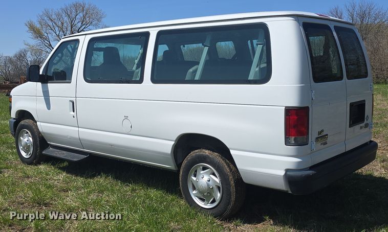 image for item DO7867 2013 Ford E350 van