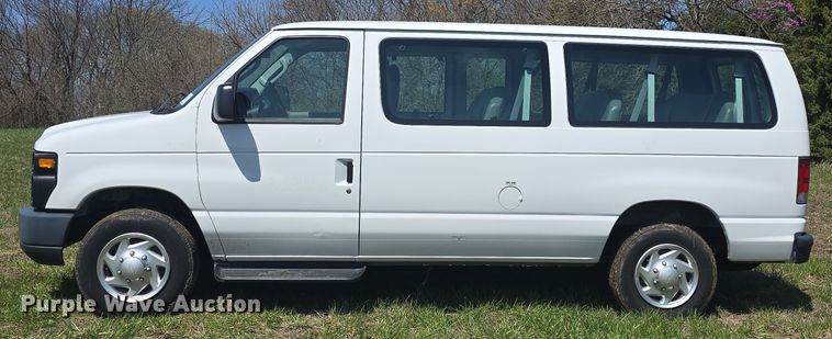 image for item DO7867 2013 Ford E350 van
