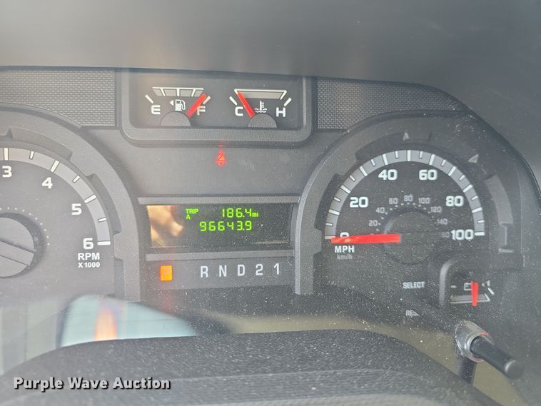 image for item DO7867 2013 Ford E350 van