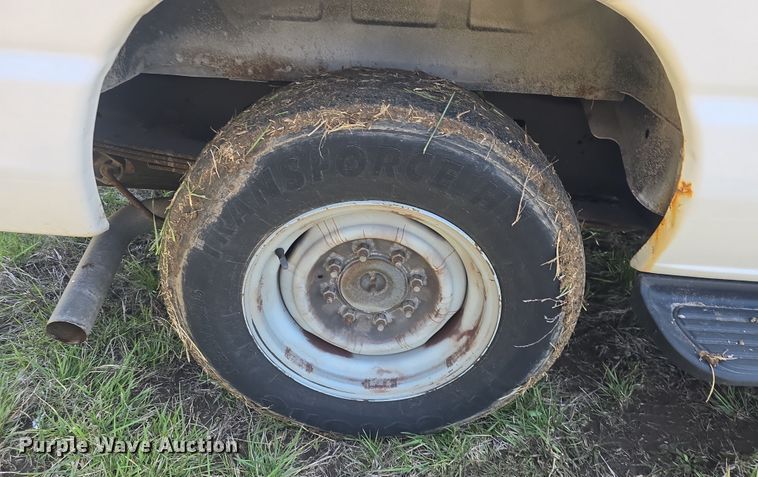 image for item DO7867 2013 Ford E350 van