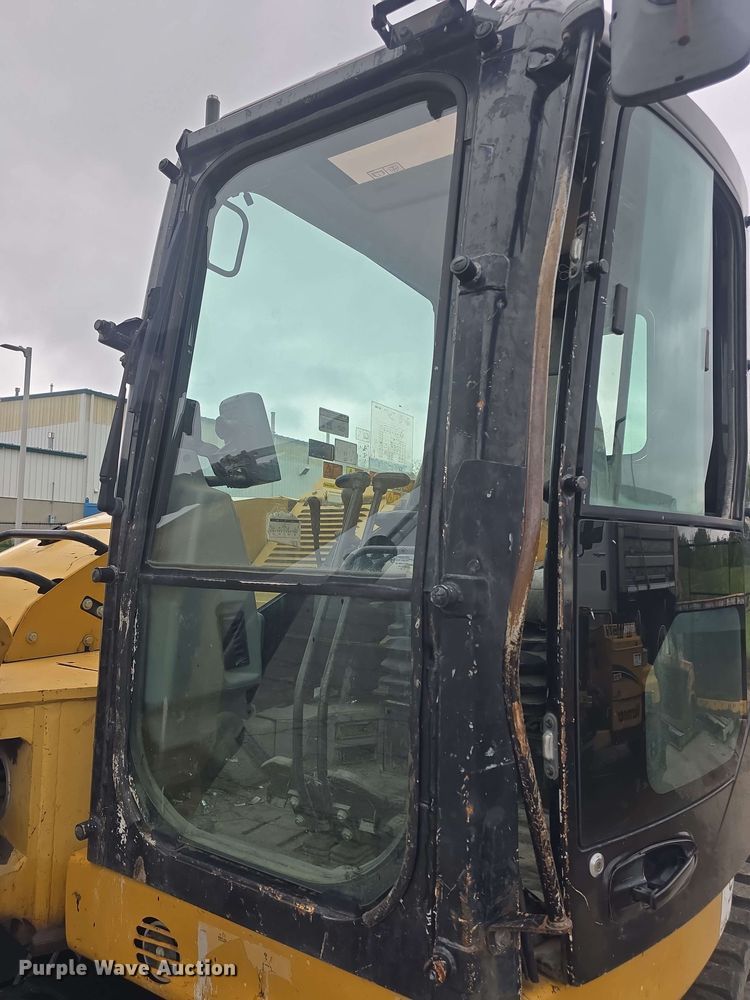 image for item DQ5327 2010 Caterpillar 308D CR SB mini excavator