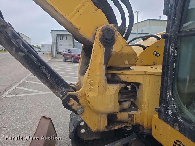 image for item DQ5327 2010 Caterpillar 308D CR SB mini excavator