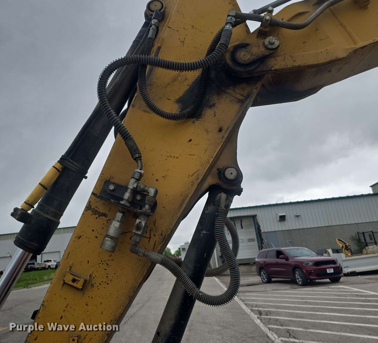 image for item DQ5327 2010 Caterpillar 308D CR SB mini excavator