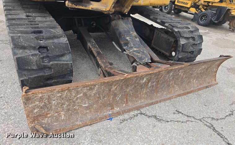 image for item DQ5327 2010 Caterpillar 308D CR SB mini excavator