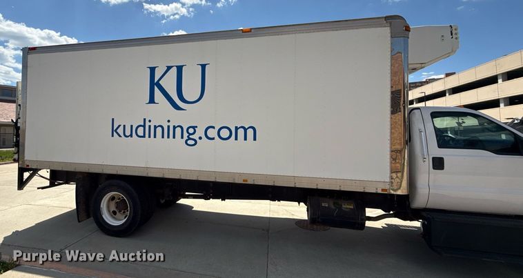 image for item DS4281 2017 Ford F650 refrigerated truck