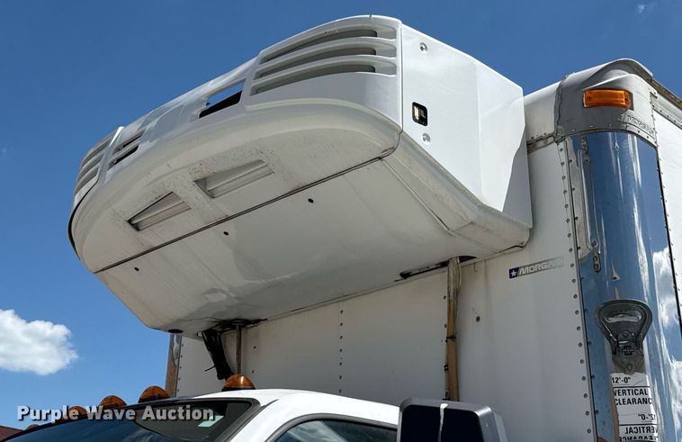 image for item DS4281 2017 Ford F650 refrigerated truck