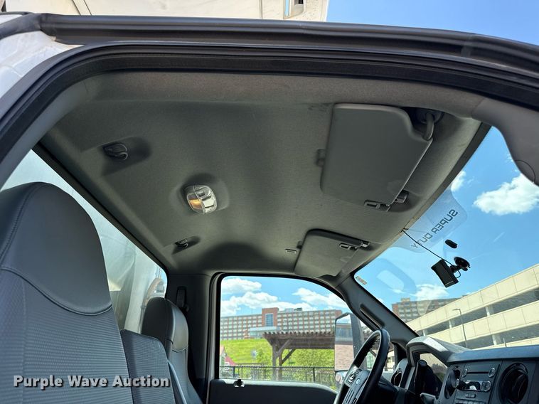 image for item DS4281 2017 Ford F650 refrigerated truck