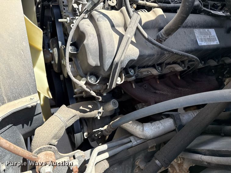 image for item DS4281 2017 Ford F650 refrigerated truck