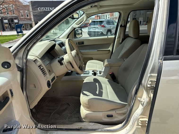 image for item DT0714 2012 Ford Escape SUV