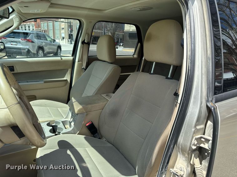 image for item DT0714 2012 Ford Escape SUV