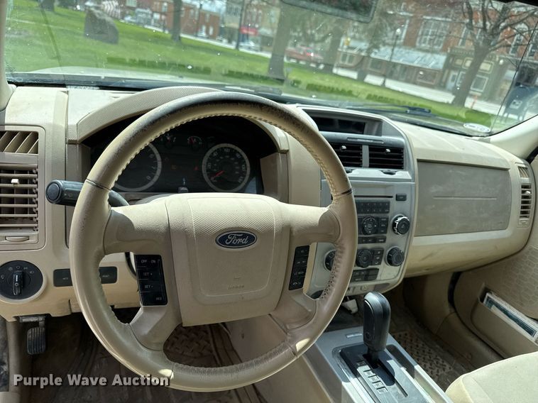 image for item DT0714 2012 Ford Escape SUV