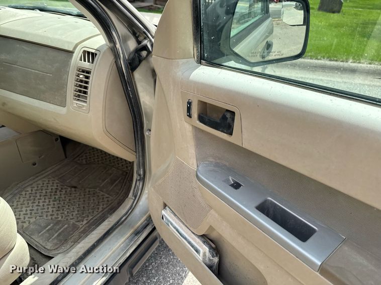 image for item DT0714 2012 Ford Escape SUV