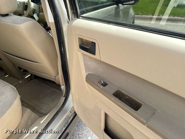 image for item DT0714 2012 Ford Escape SUV