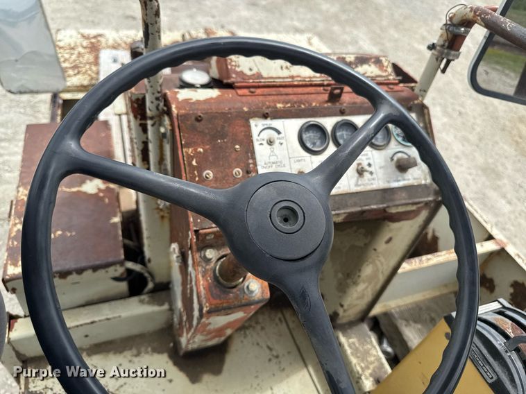 image for item DT0729 Ingersoll-Rand PT-120R pneumatic roller