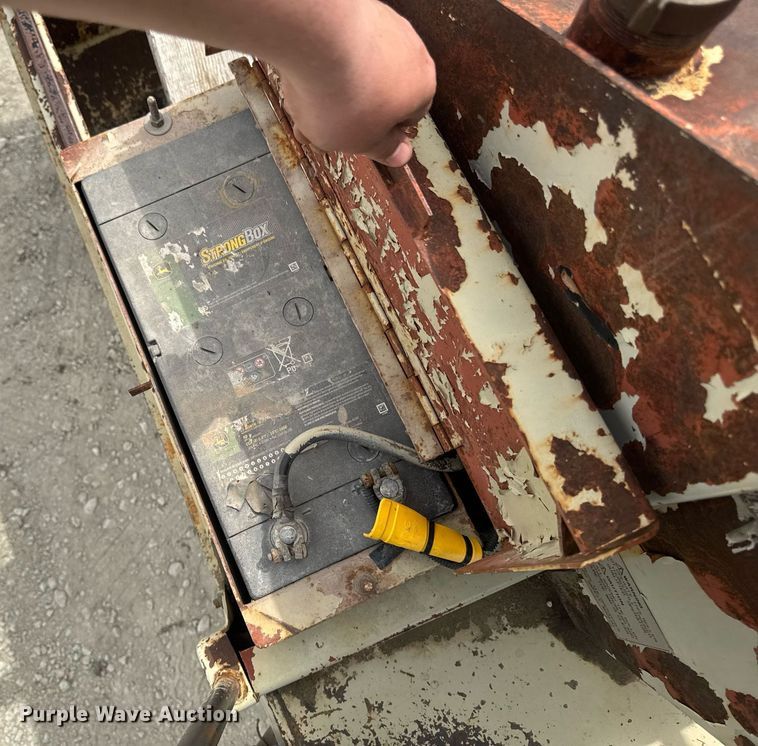 image for item DT0729 Ingersoll-Rand PT-120R pneumatic roller