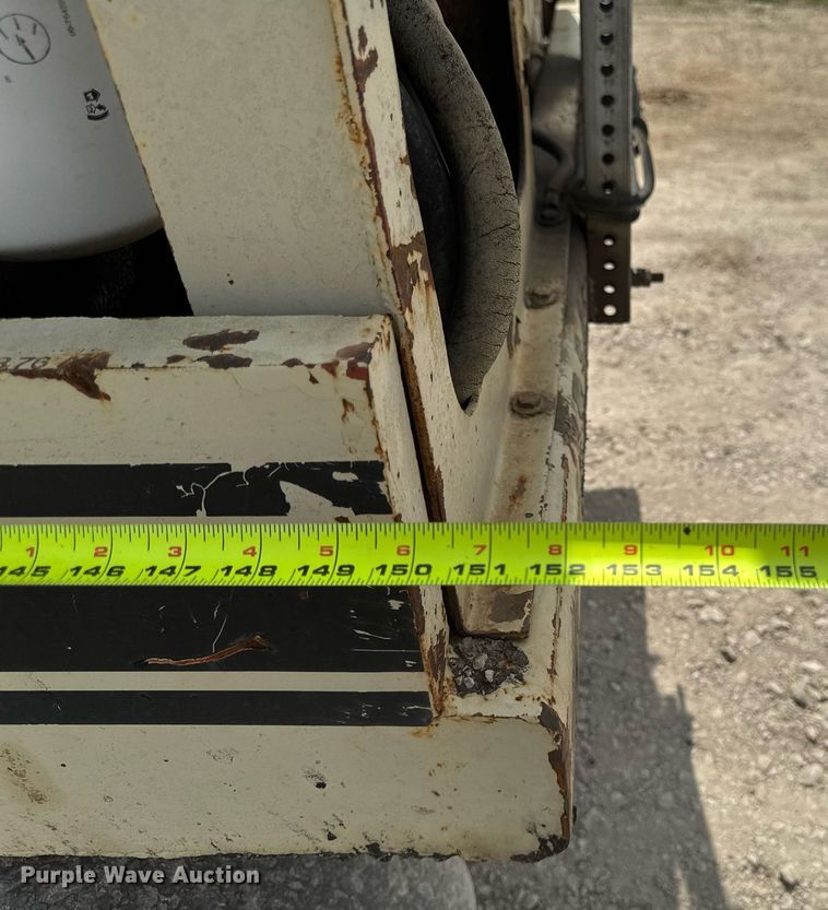 image for item DT0729 Ingersoll-Rand PT-120R pneumatic roller