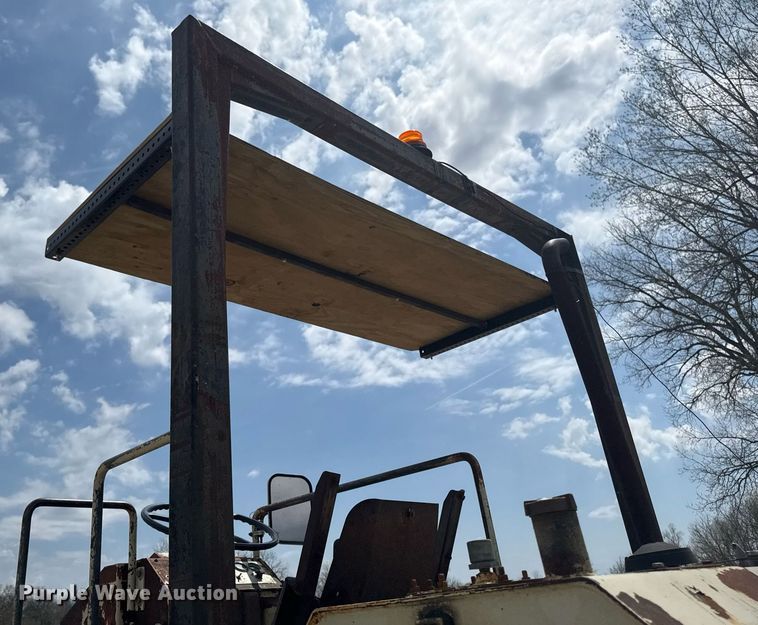 image for item DT0729 Ingersoll-Rand PT-120R pneumatic roller