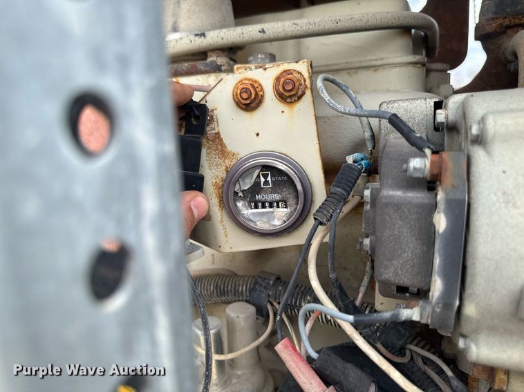 image for item DT0729 Ingersoll-Rand PT-120R pneumatic roller