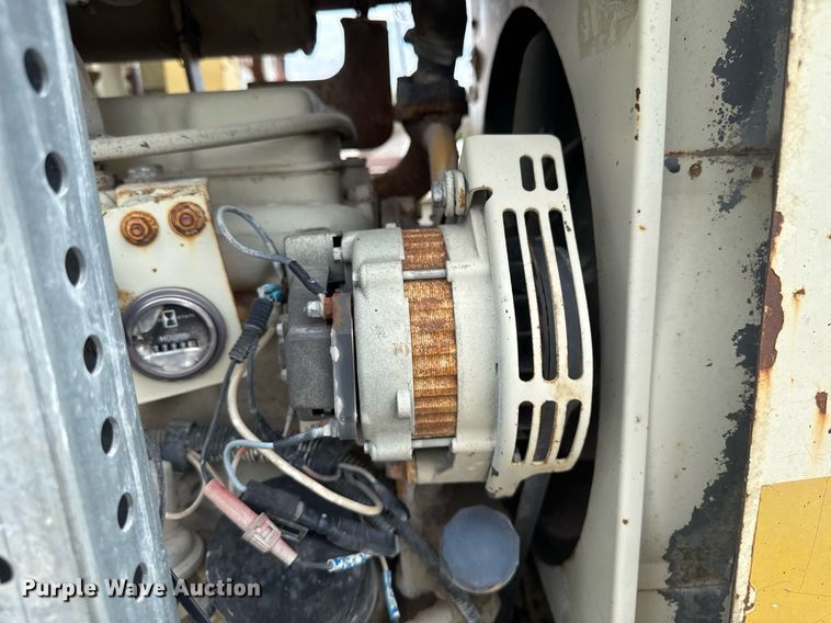 image for item DT0729 Ingersoll-Rand PT-120R pneumatic roller