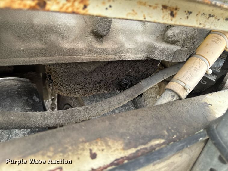 image for item DT0729 Ingersoll-Rand PT-120R pneumatic roller