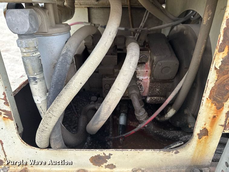 image for item DT0729 Ingersoll-Rand PT-120R pneumatic roller