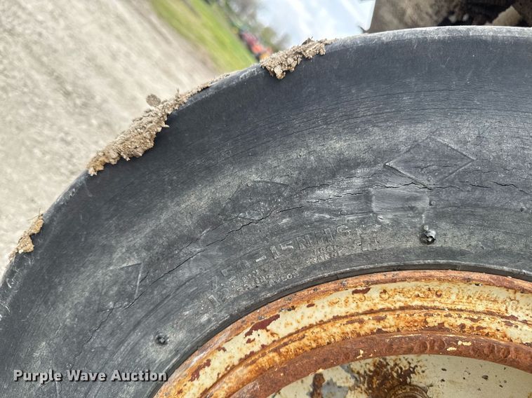 image for item DT0729 Ingersoll-Rand PT-120R pneumatic roller