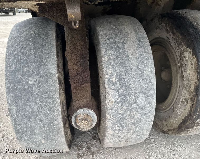 image for item DT0729 Ingersoll-Rand PT-120R pneumatic roller