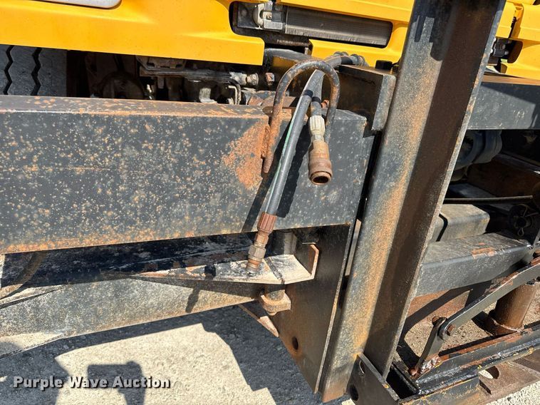 image for item DT0730 2000 Sterling LT9500 dump truck