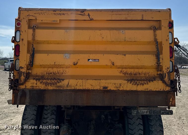 image for item DT0730 2000 Sterling LT9500 dump truck