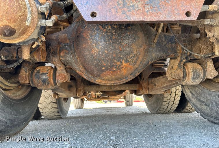 image for item DT0730 2000 Sterling LT9500 dump truck