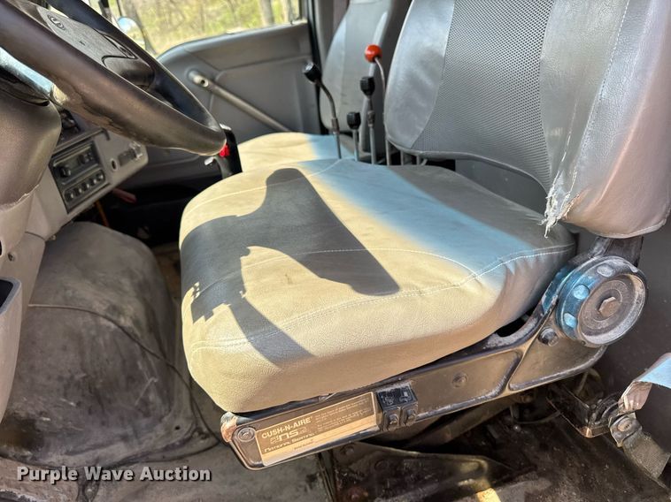 image for item DT0730 2000 Sterling LT9500 dump truck