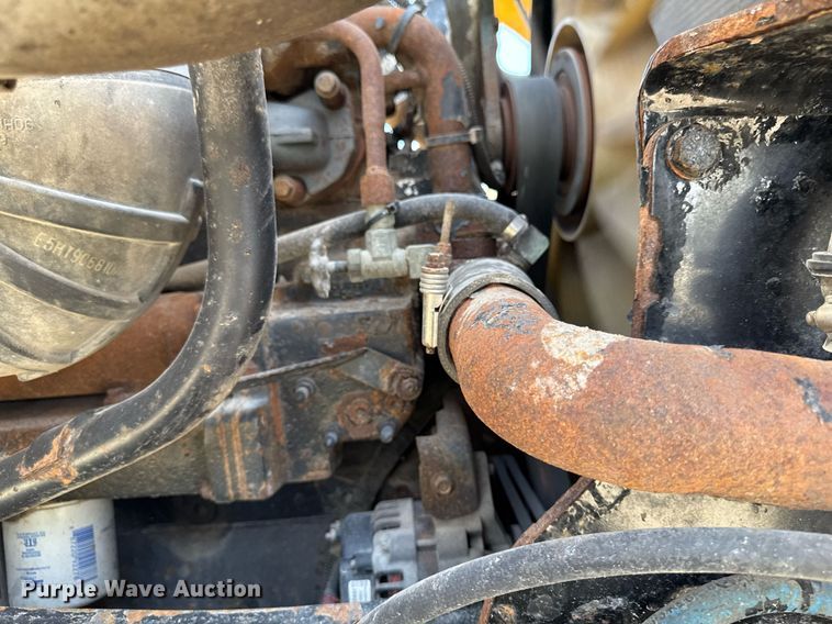 image for item DT0730 2000 Sterling LT9500 dump truck