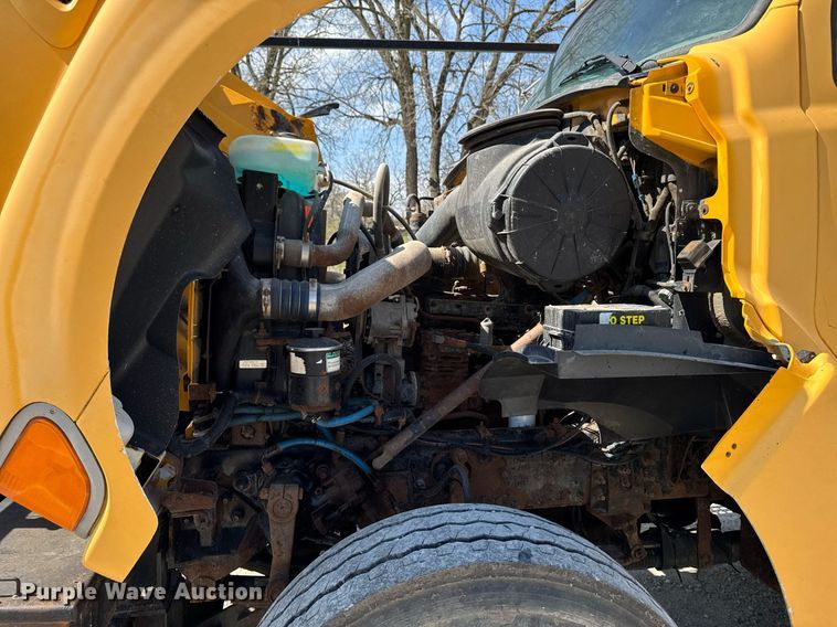 image for item DT0730 2000 Sterling LT9500 dump truck