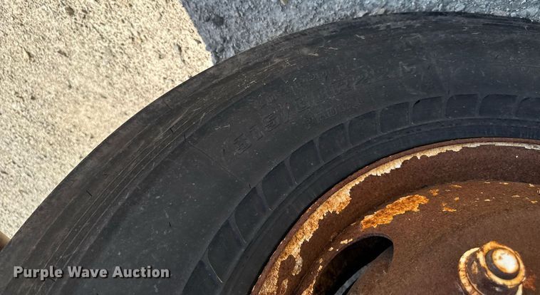 image for item DT0730 2000 Sterling LT9500 dump truck