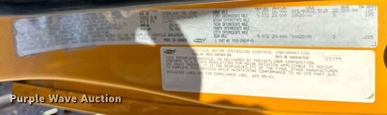 image for item DT0730 2000 Sterling LT9500 dump truck