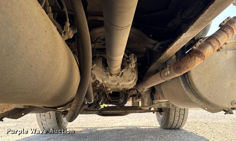 image for item DT0731 1998 Mack RD688S dump truck