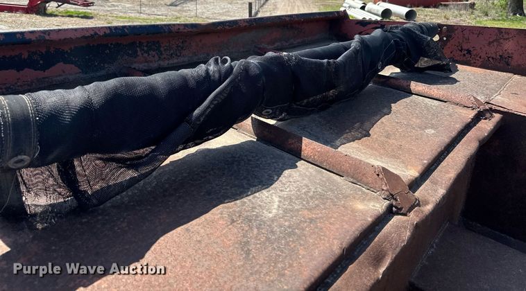 image for item DT0731 1998 Mack RD688S dump truck