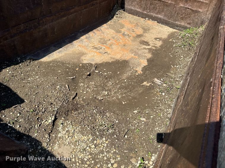 image for item DT0731 1998 Mack RD688S dump truck