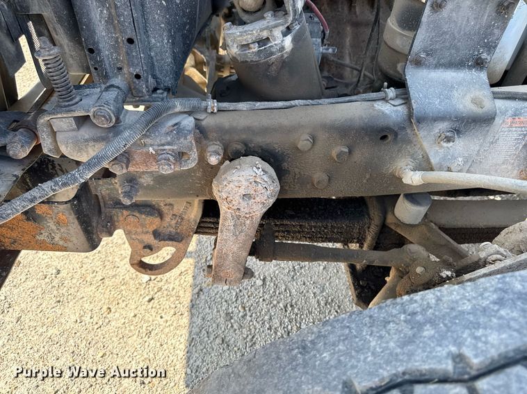 image for item DT0731 1998 Mack RD688S dump truck