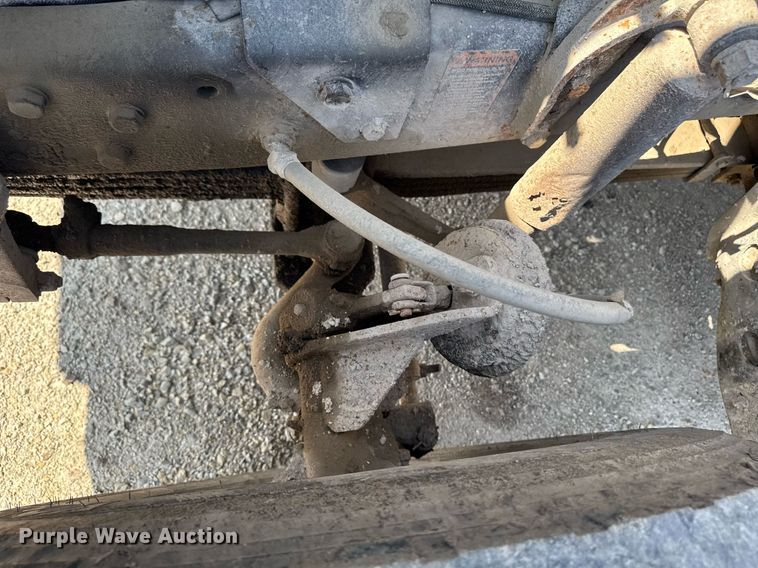 image for item DT0731 1998 Mack RD688S dump truck