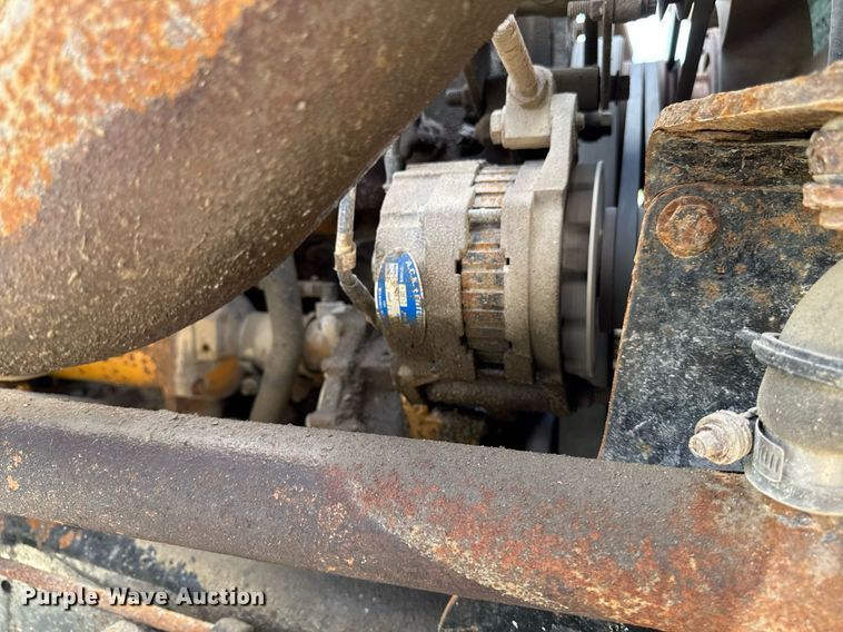 image for item DT0732 2001 Sterling LT9500 dump truck