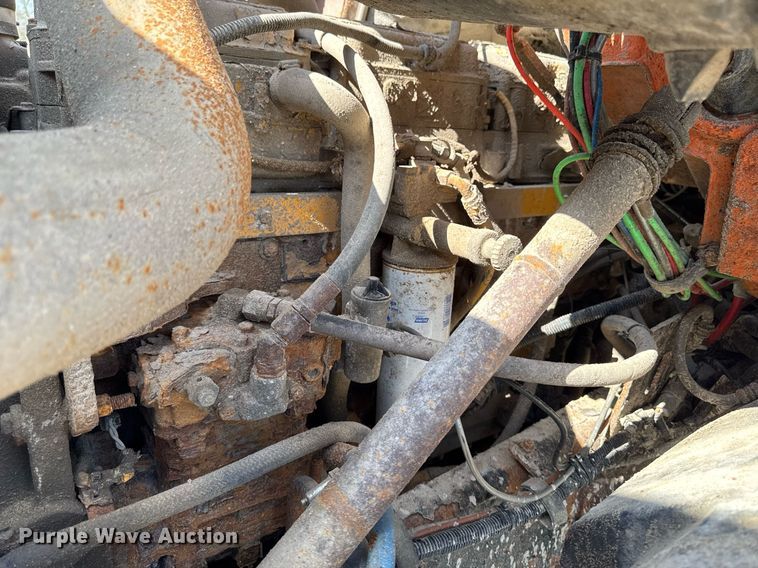 image for item DT0732 2001 Sterling LT9500 dump truck